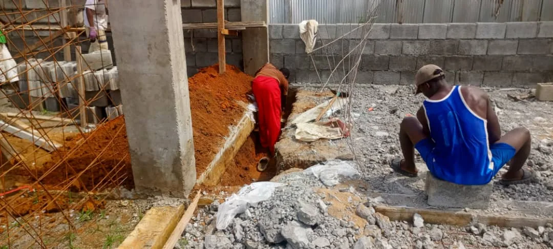 Travaux structurels de l'Hôtel de Ville de Pouma